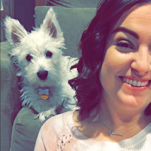 meet your seller :) - Picture 3 of 5